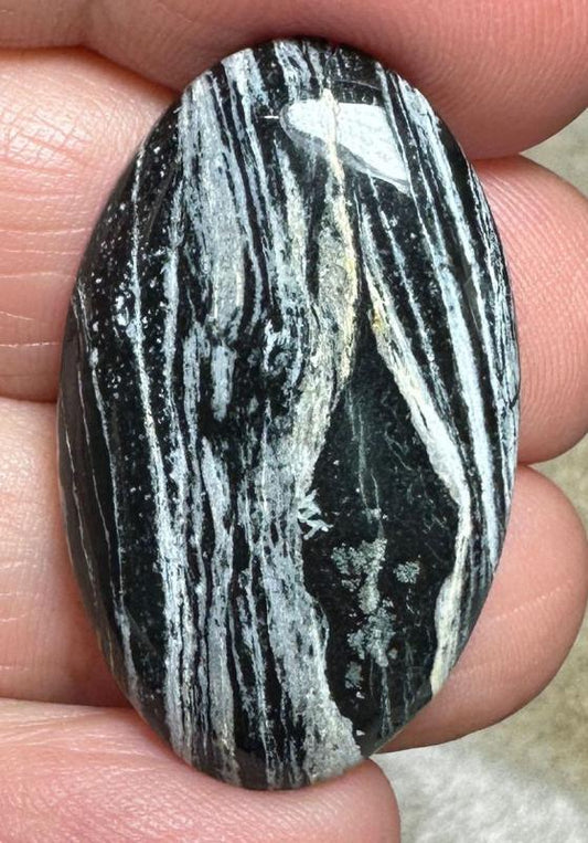 Oval 33x20mm Silver Leaf Obsidian Cabochon 24