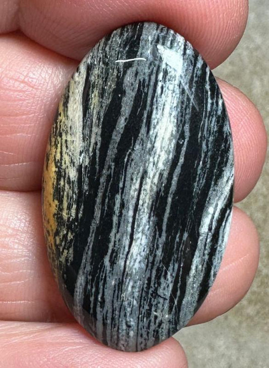 Oval 35x20mm Silver Leaf Obsidian Cabochon 29