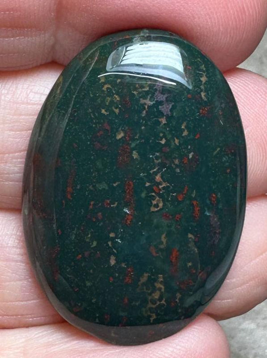 Oval 34x23mm Indian Bloodstone Cabochon 36