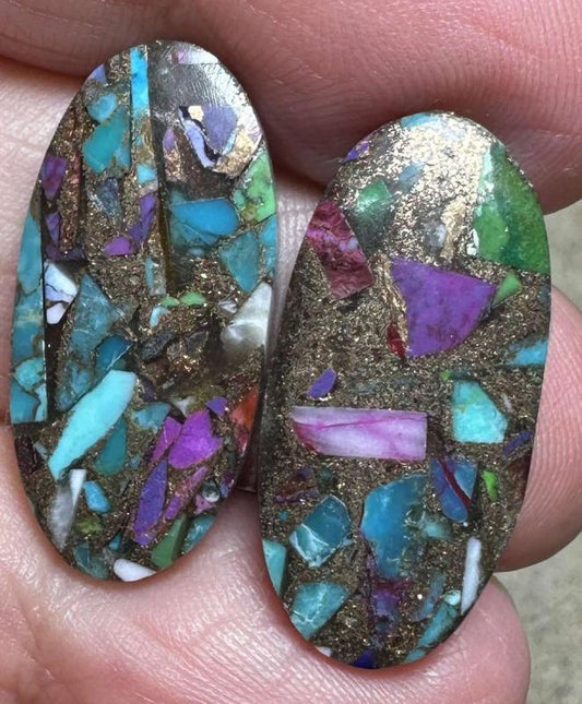 Oval 26x12mm Spiny Oyster Turquoise Cabochon Pair 01