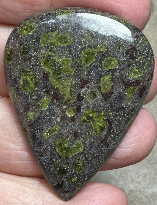 Teardrop 45x34mm Epidote Cabochon 13