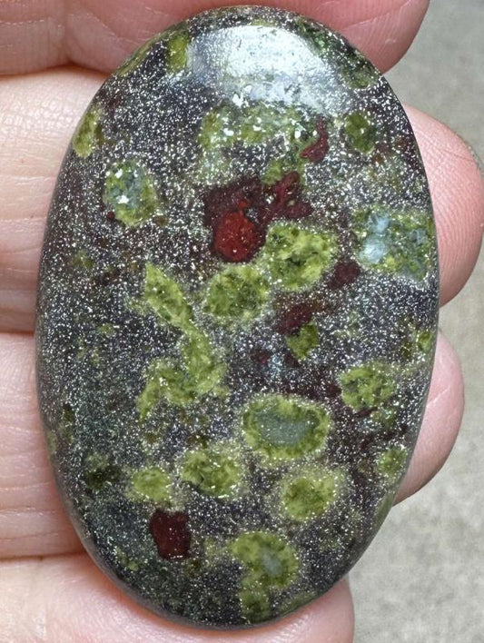 Oval 40x25mm Epidote Cabochon 32