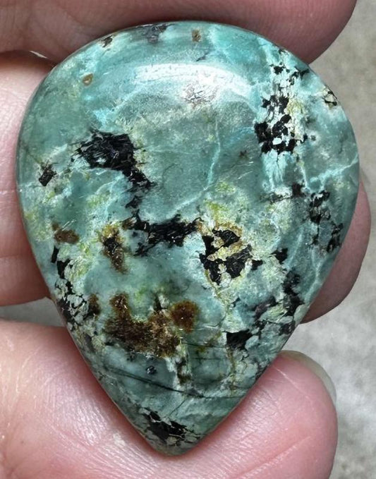 Teardrop 30x23mm African Turquoise Cabochon 45