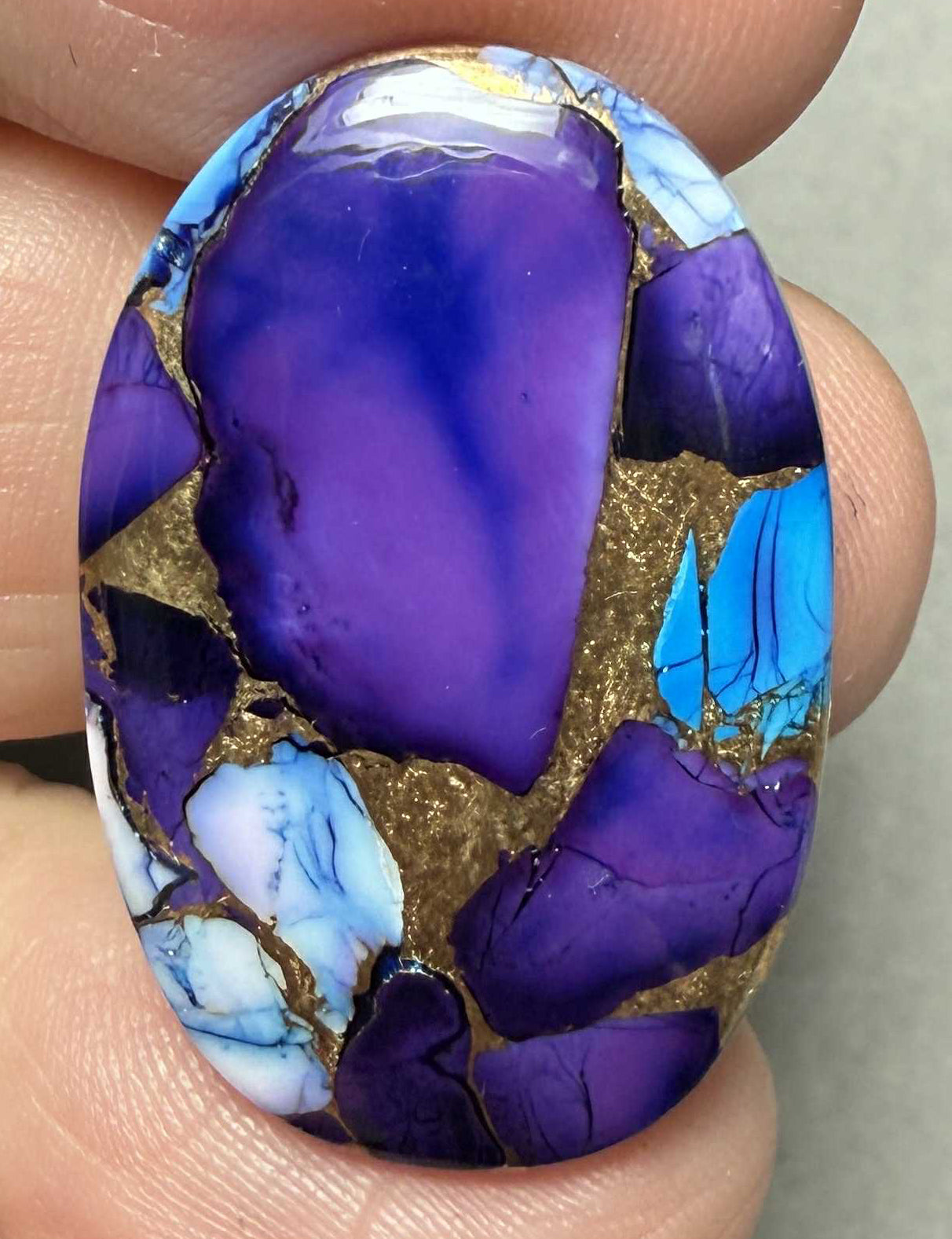 Oval 30x19mm Ice Dahlia Cabochon 12
