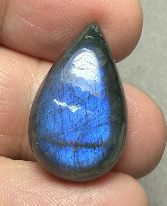 Teardrop 25x14mm Labradorite Cabochon 03