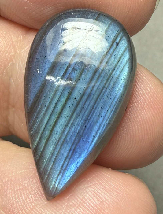 Teardrop 26x15mm Labradorite Cabochon 11