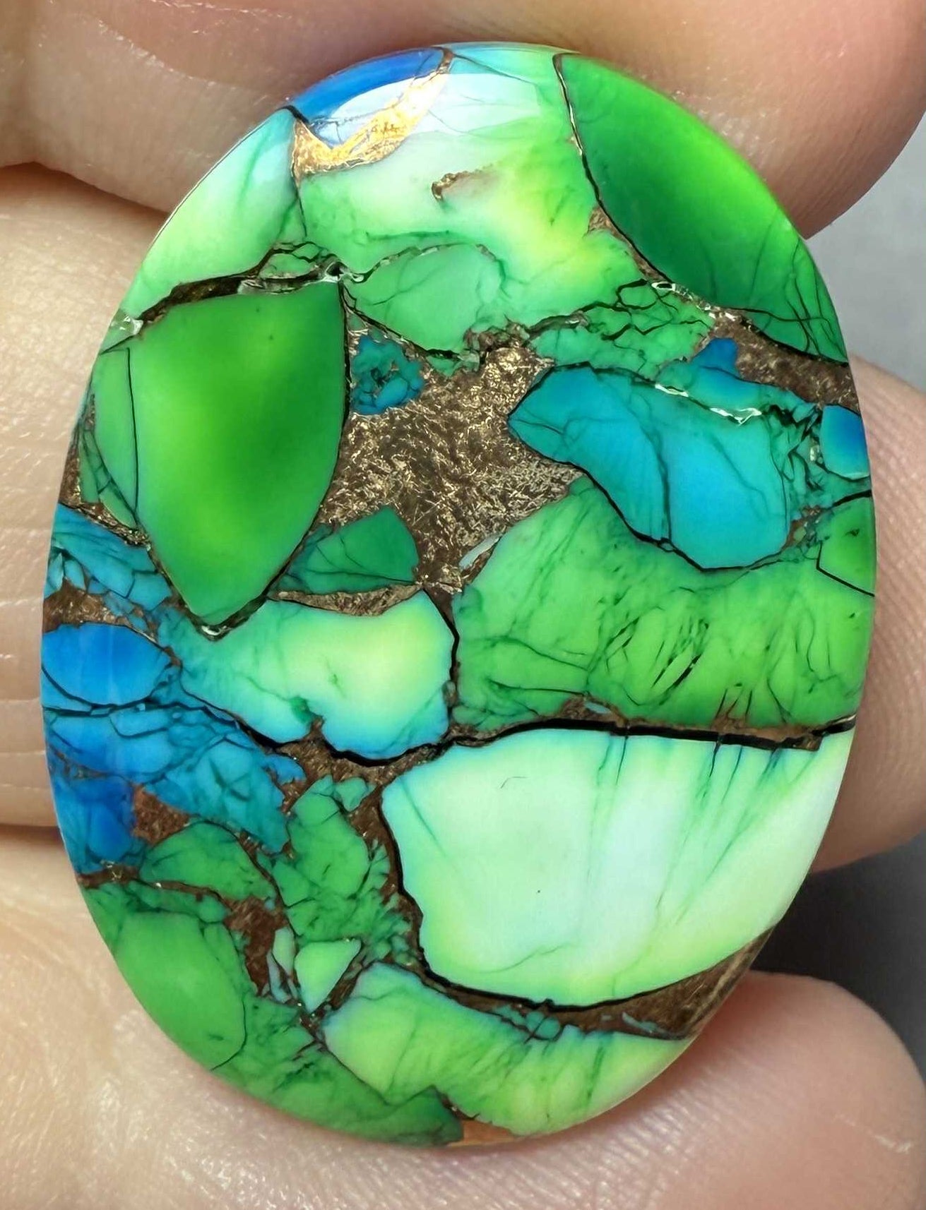 Oval 29x21mm Peacock Dahlia Cabochon 21