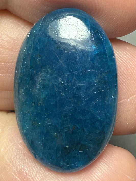 Oval 25x16mm Neon Apatite Cabochon 52