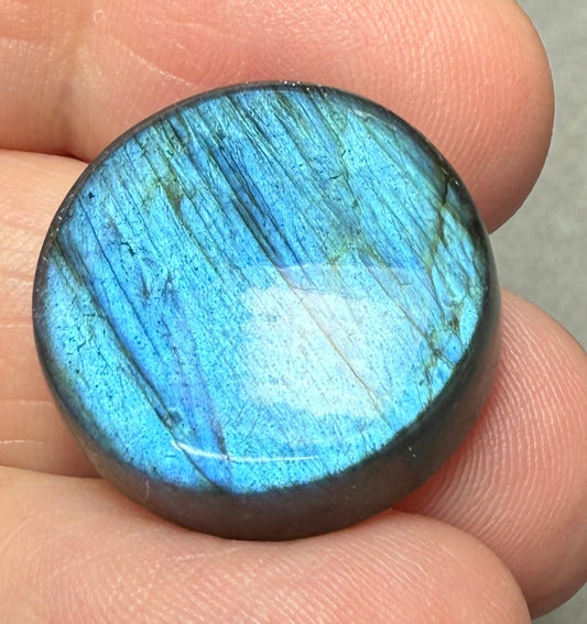 Round 21x21mm Labradorite Cabochon 16