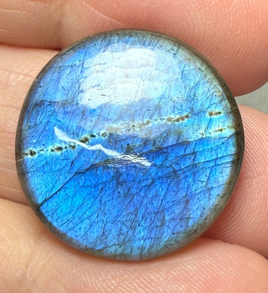 Round 22x22mm Labradorite Cabochon 18