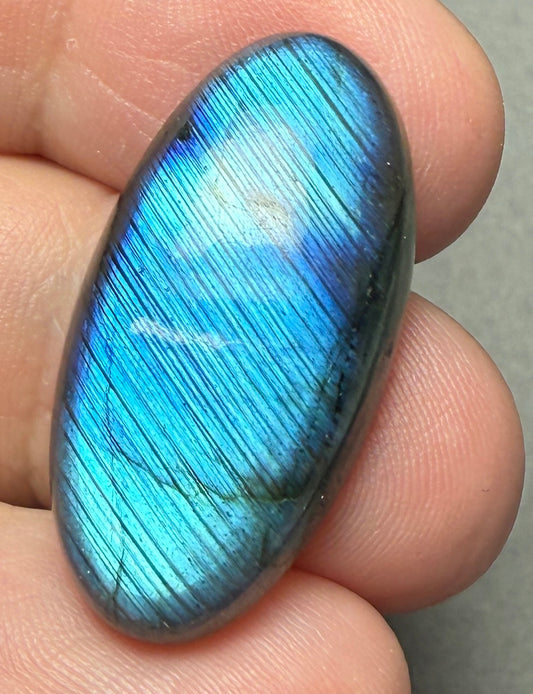 Oval 30x15mm Labradorite Cabochon 23