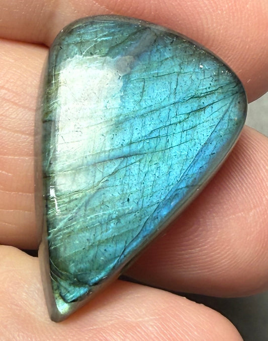 Teardrop 28x19mm Labradorite Cabochon 25
