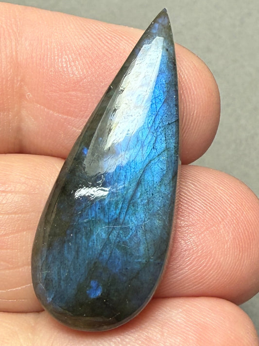 Teardrop 35x14mm Labradorite Cabochon 34