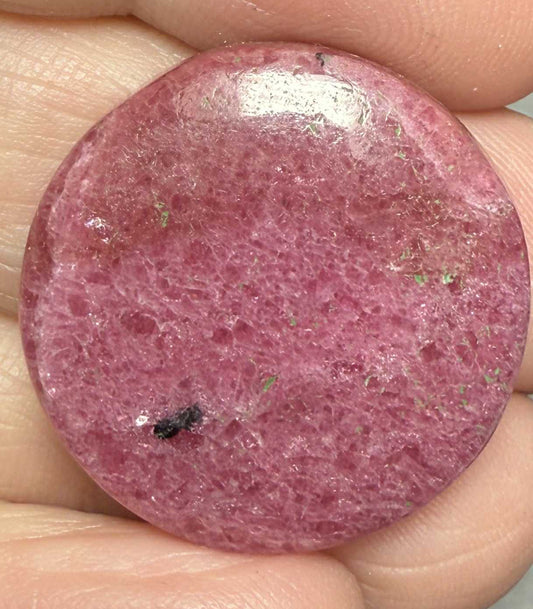 Round 24x24mm Rhodonite Cabochon 61