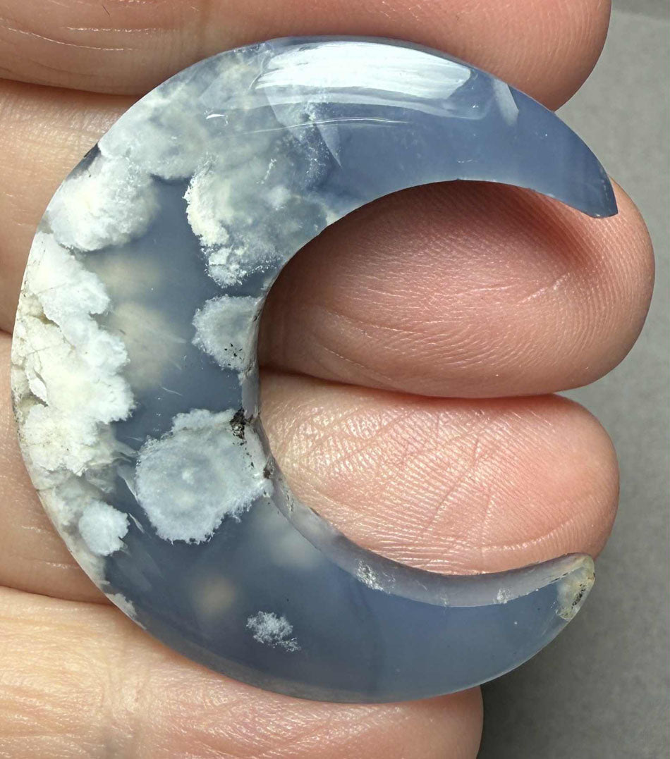 Moon 39x34mm Indonesian Plume Agate Doublet Cabochon 84