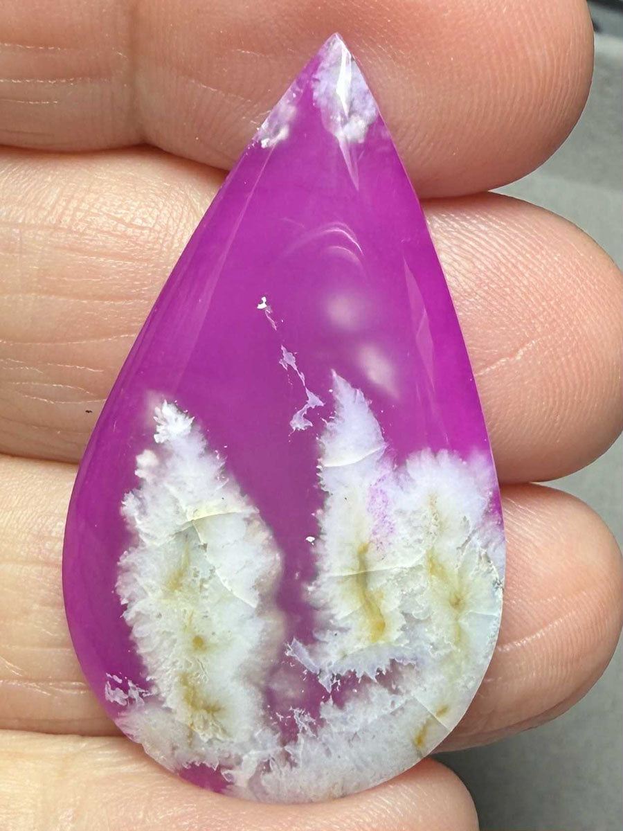 Teardrop 40x23mm Indonesian Plume Agate Doublet Cabochon 89