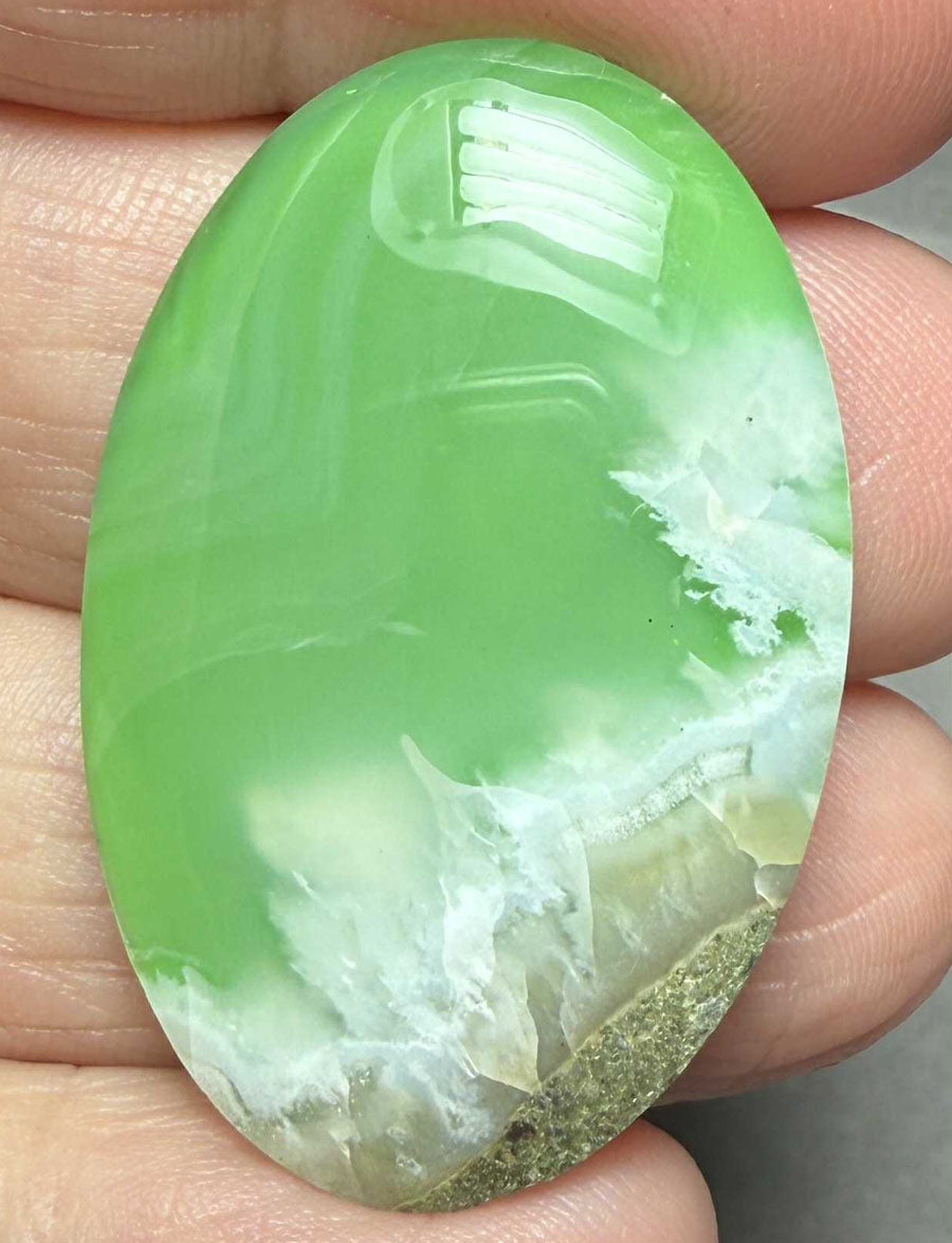 Oval 37x24mm Indonesian Plume Agate Doublet Cabochon 93