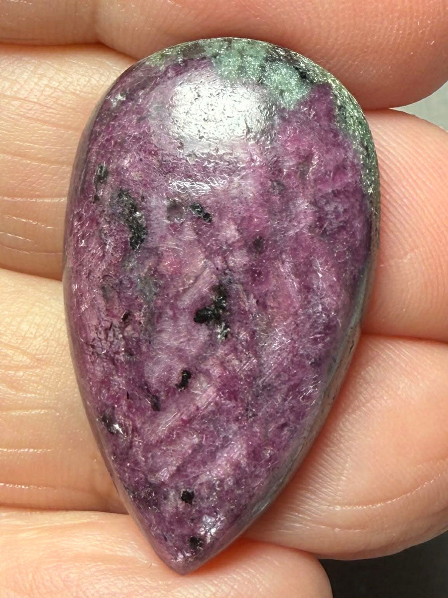 Teardrop 32x19mm Indian Ruby Cabochon 08
