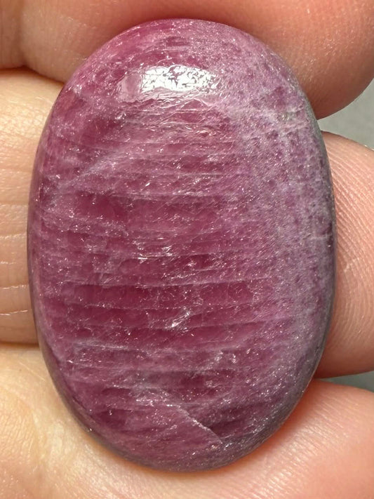 Oval 28x19mm Indian Ruby Cabochon 18