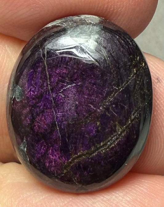 Oval 21x17mm Purpurite Cabochon 16