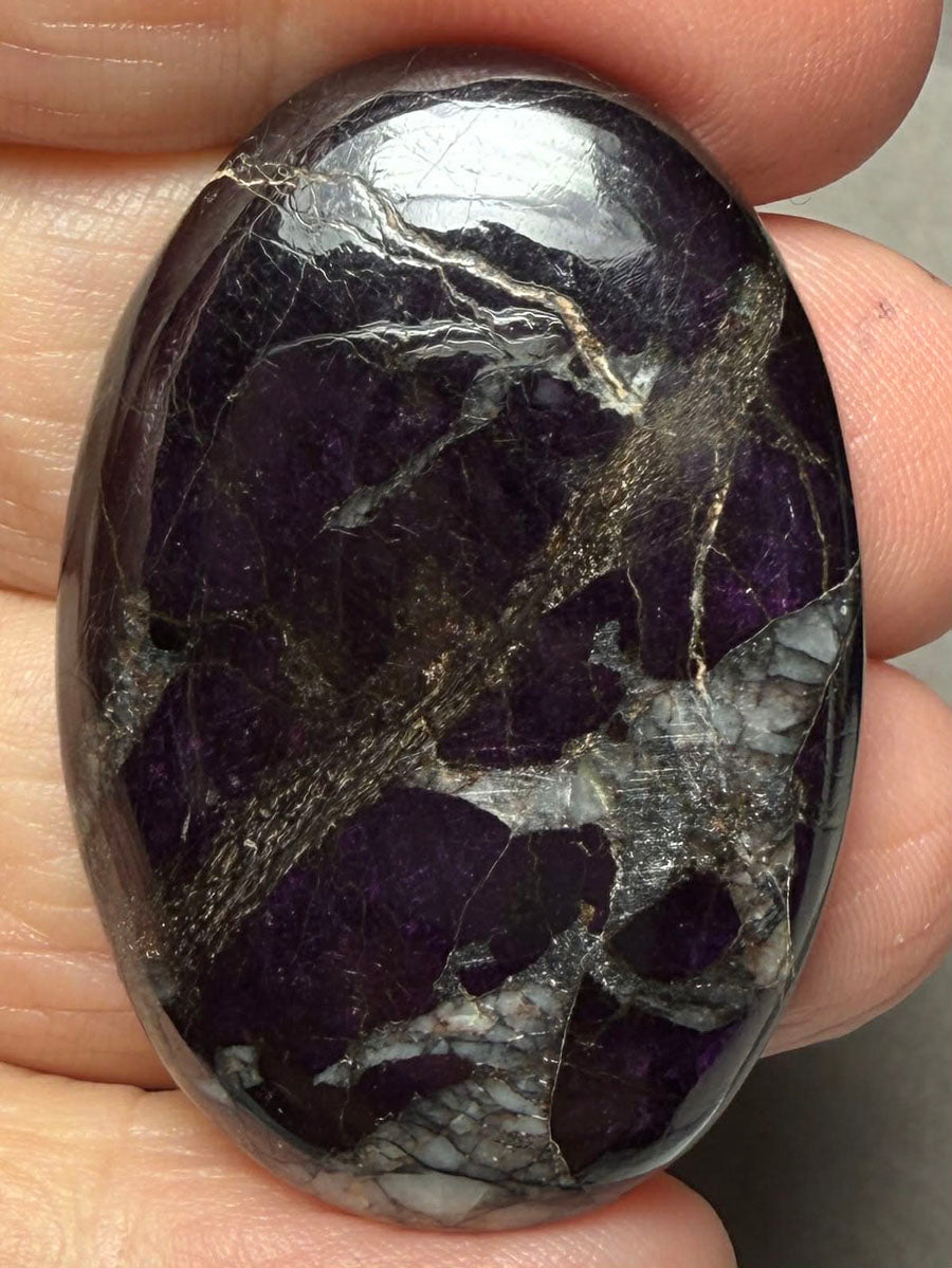Oval 40x28mm Purpurite Cabochon 26