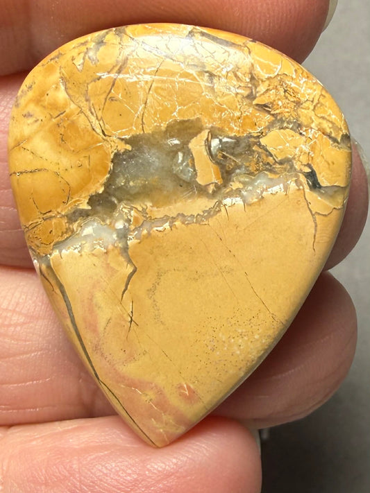 Teardrop 35x27mm Brecciated Mookaite Cabochon 32