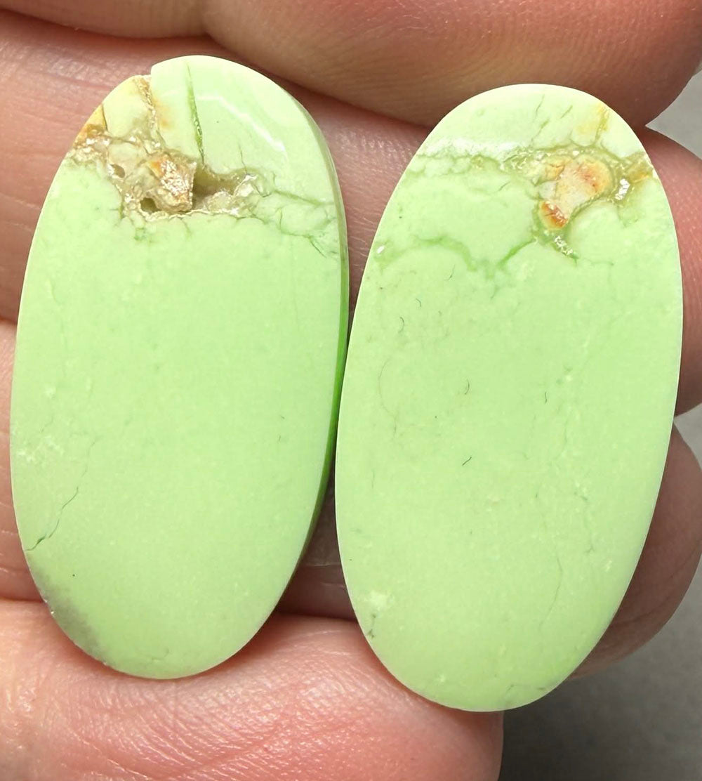 Oval 28x14mm Lemon Chrysoprase Cabochon Pair 09