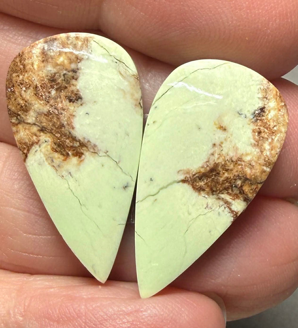 Teardrop 27x14mm Lemon Chrysoprase Cabochon Pair 28
