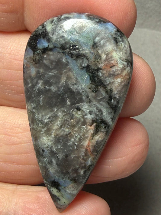 Teardrop 43x23mm Llanite Cabochon 35