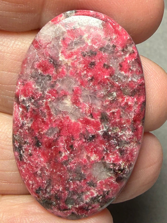 Oval 39x24mm Thulite Cabochon 36