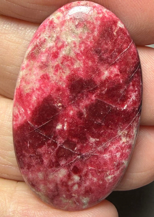 Oval 41x25mm Thulite Cabochon 39