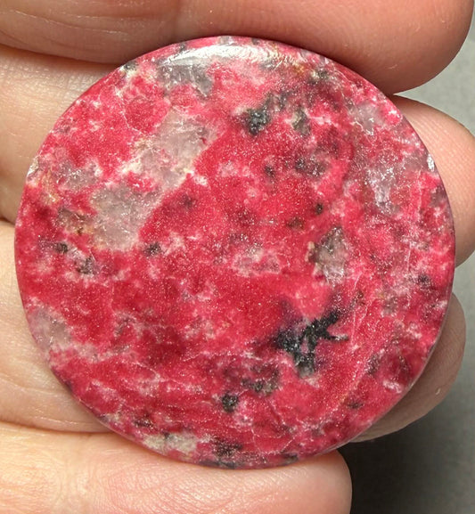 Round 35x35mm Thulite Cabochon 48