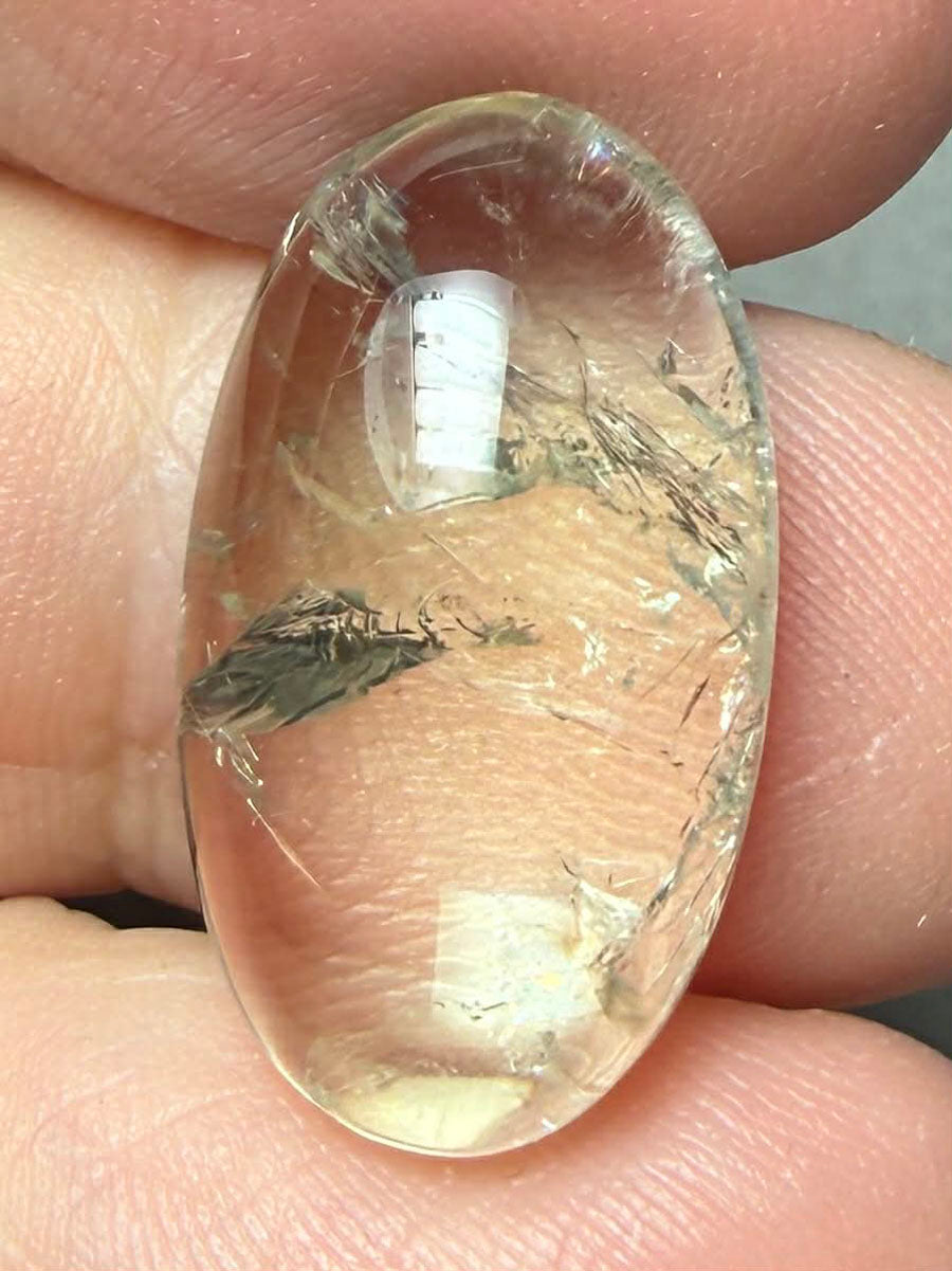 Oval 22x13mm Prasiolite Cabochon 09