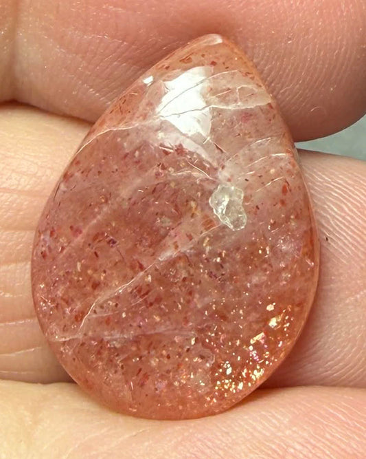 Teardrop 22x17mm Sunstone Cabochon 35