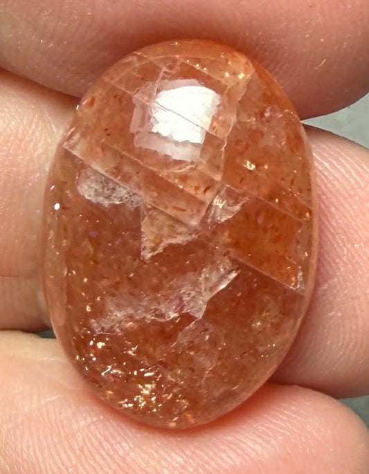 Oval 22x15mm Sunstone Cabochon 40