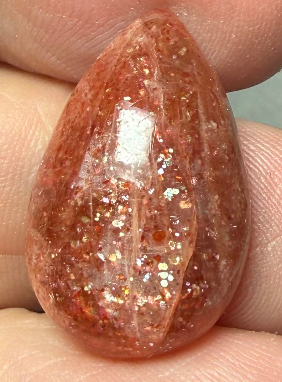 Teardrop 24x15mm Sunstone Cabochon 47