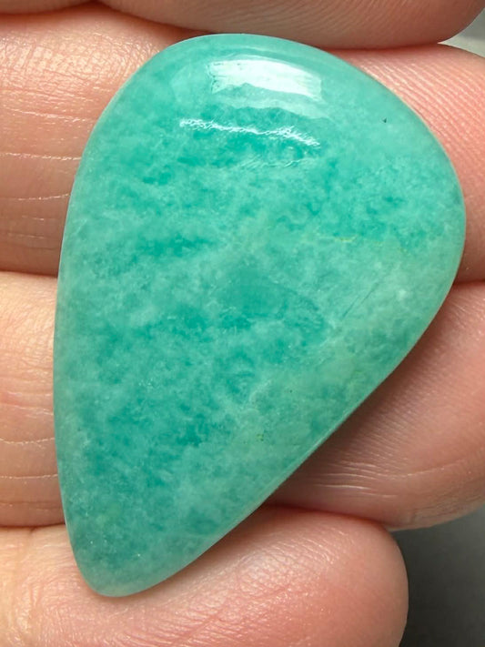 Teardrop 33x22mm Peruvian Amazonite Cabochon 31