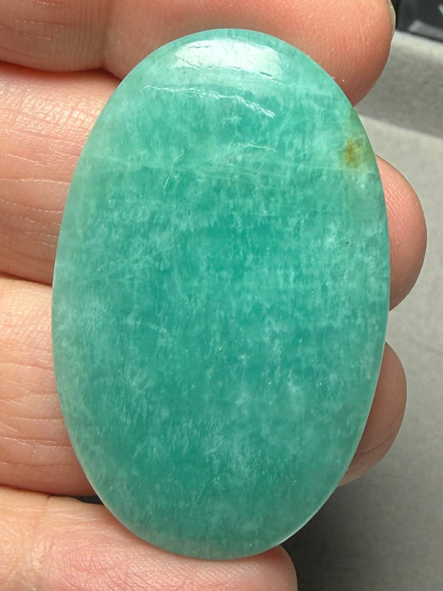 Oval 43x27mm Peruvian Amazonite Cabochon 32