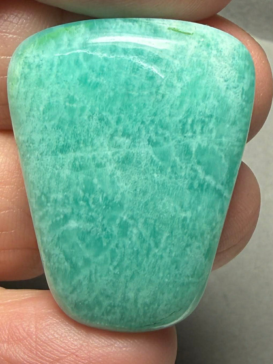Freeform 32x25mm Peruvian Amazonite Cabochon 52