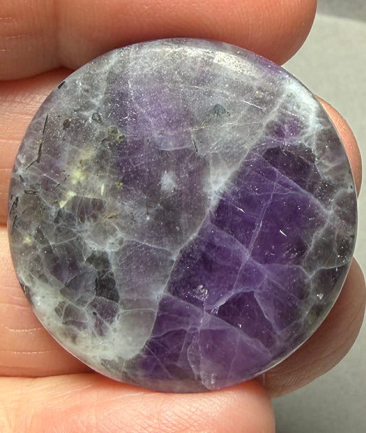 Round 31x31mm Morado Opal Cabochon 52