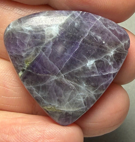 Teardrop 28x31mm Morado Opal Cabochon 57