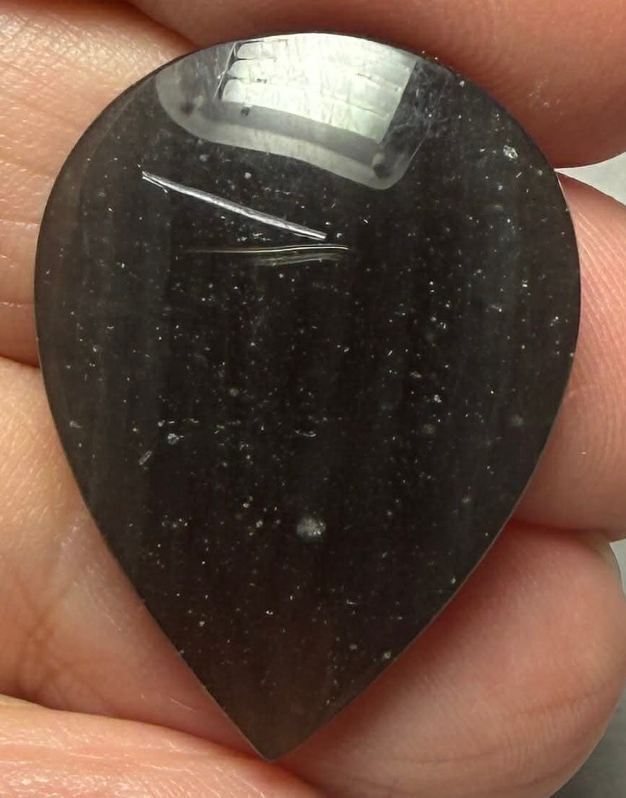 Teardrop 28x21mm Agni Manitite Cabochon 08