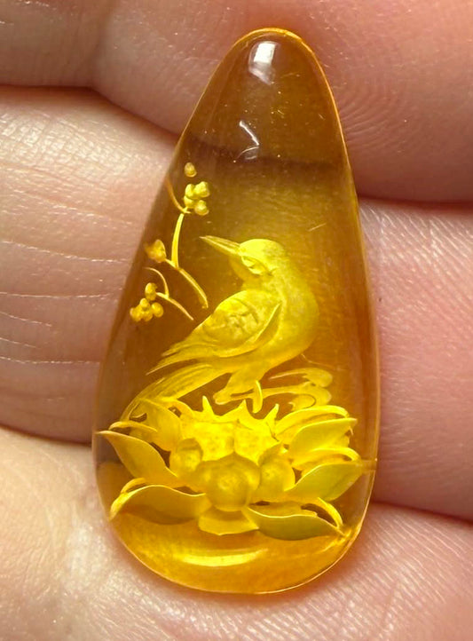 Teardrop 25x13mm Carved Bird Amber Cabochon 44
