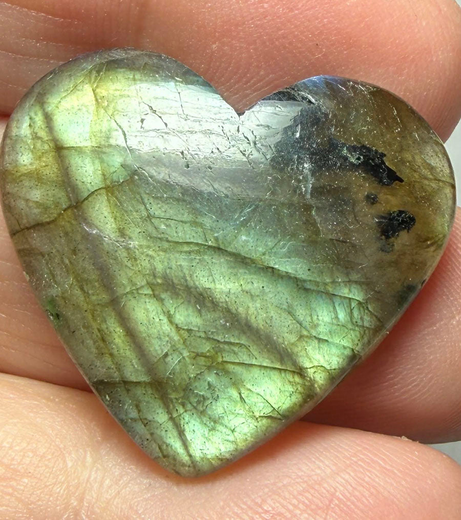 Heart 26x29mm Labradorite Cabochon 33