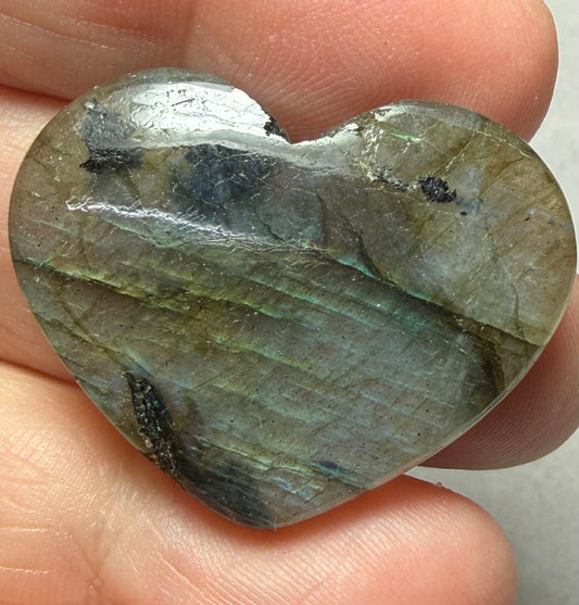 Heart 26x33mm Labradorite Cabochon 44