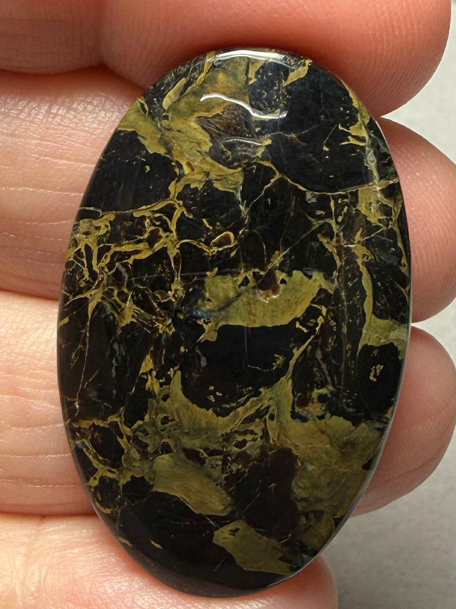 Oval 38x24mm Iron Mustang Turquoise Mix Cabochon 05