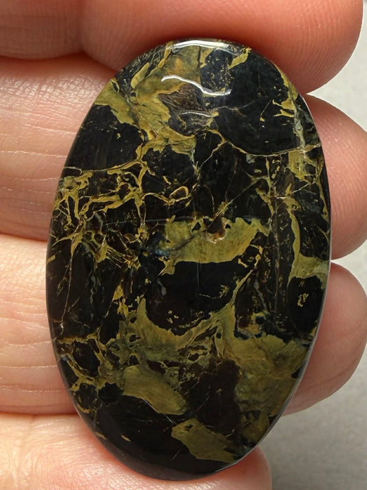 Oval 38x24mm Iron Mustang Turquoise Mix Cabochon 05