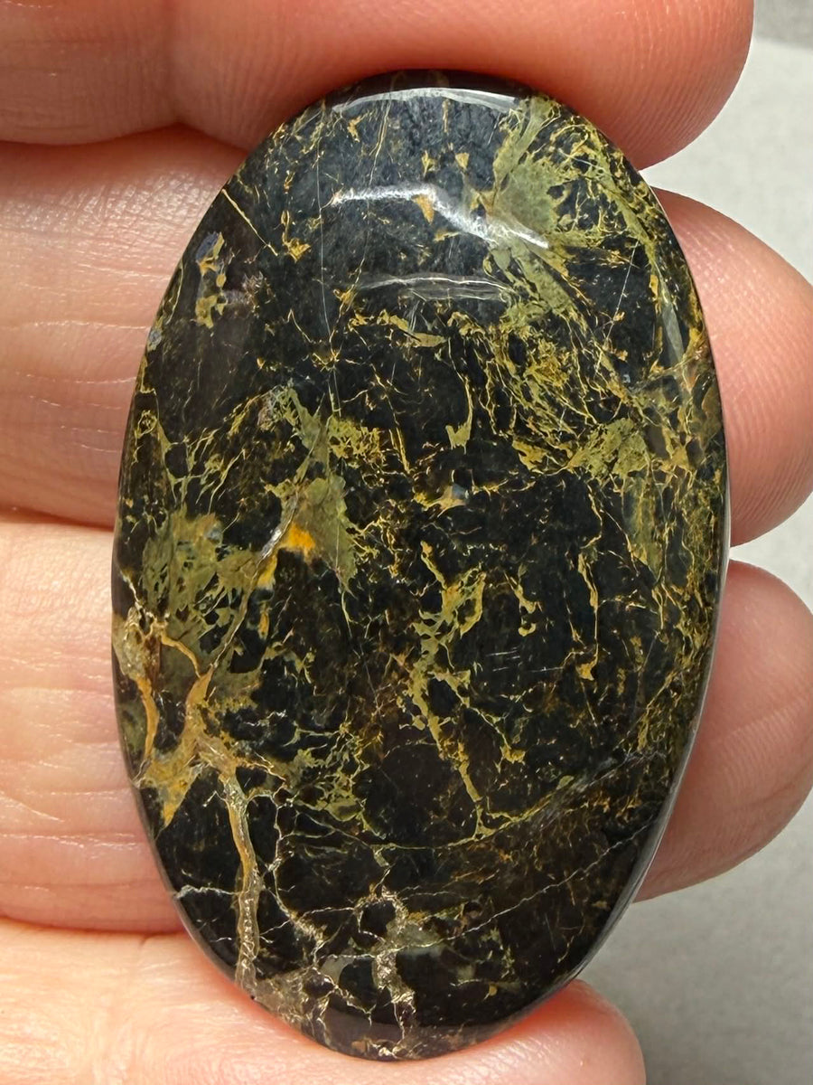 Oval 40x25mm Iron Mustang Turquoise Mix Cabochon 23