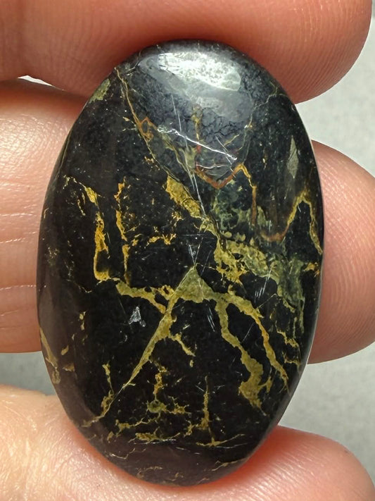 Oval 30x19mm Iron Mustang Turquoise Mix Cabochon 27