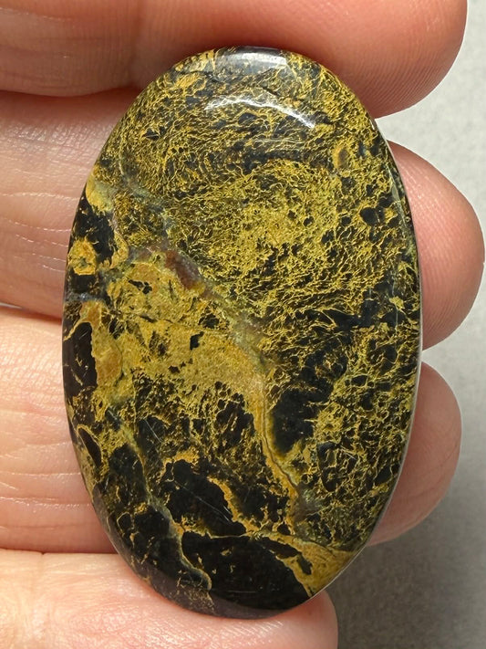 Oval 40x25mm Iron Mustang Turquoise Mix Cabochon 32